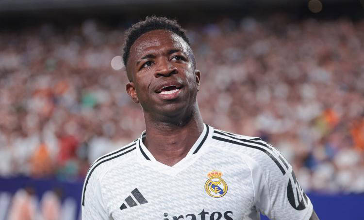 西甲联赛风云变幻，马竞能否逆袭争冠？