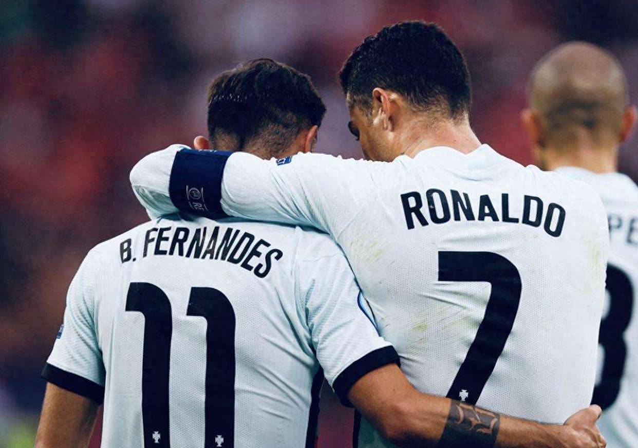 曼联启动大规模清理，四人保留，B费成争议焦点，离队或为更佳选择