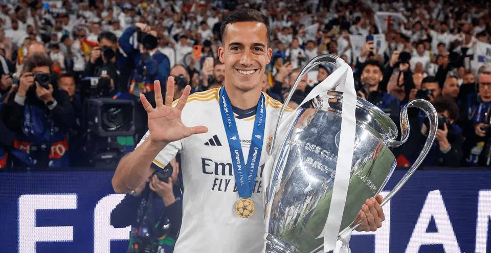 皇马传奇巴斯克斯自由身离队，将举办告别仪式，下家或将加盟皇家贝蒂斯