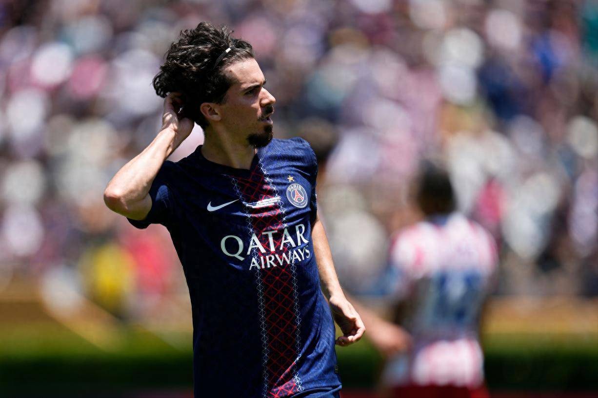 让个登贝莱又何妨？巴黎4-0马竞取世俱杯开门红 真核破门+让点